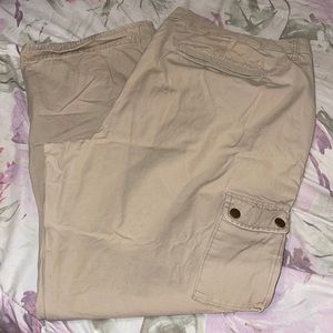 Old Navy khaki cargo pants